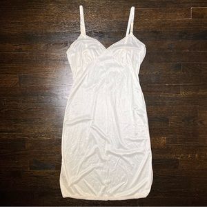 Vintage Movie Star Cream Nylon Nightgown Small